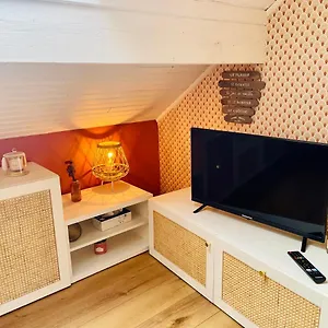  Appartement Idealement Situe France